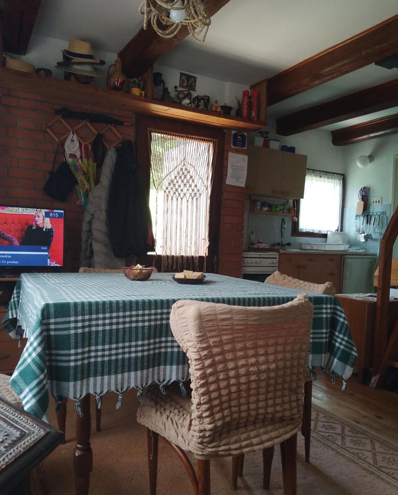 Apartmani Planinska Kuca, Jagodnja Krupanj Exterior photo